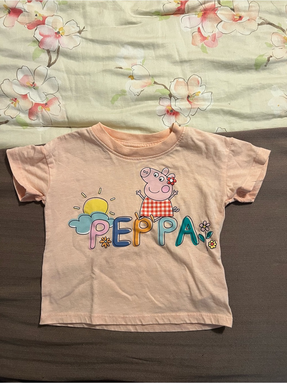 Peppa Pig Girls Peach Graphic T-Shirt Short Sleeve Crewneck Size 18M Sun Flower